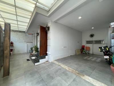 Nirouth别墅For Sale & Rent，位于Nirouth