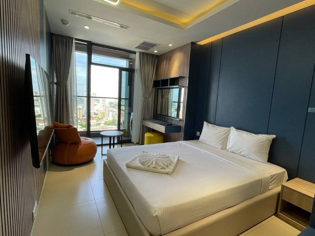 The Penthouse Residence | Studio Na prodej in Tonle Bassac, Chamkarmon, Phnom Penh