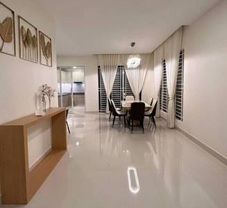 165 sqm Land Size Dvojvila K pronájmu