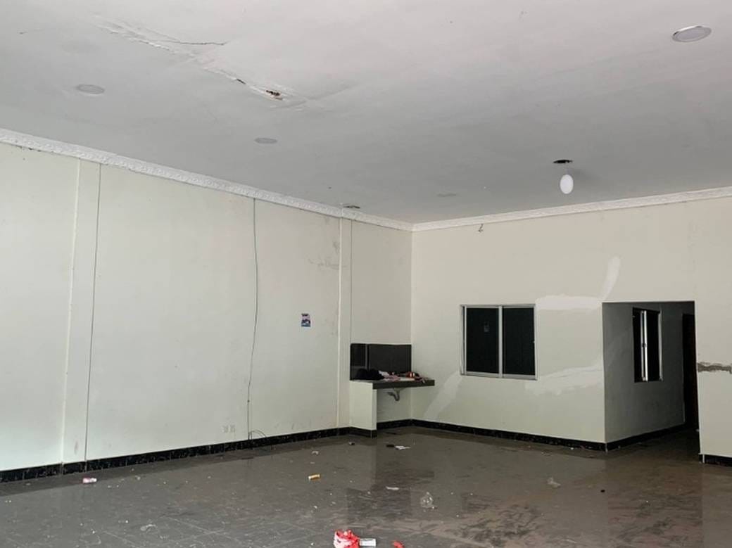 145 sqm Land Size Sklad K pronájmu