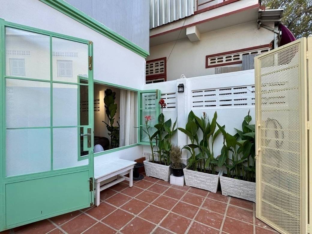 $350 排屋