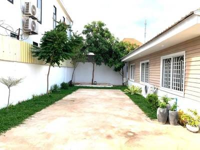 $400 House