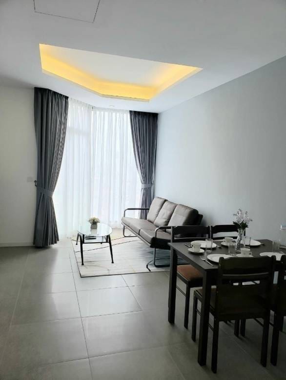 The Penthouse Residence | Condo Na prodej in Chamkarmon $125,000