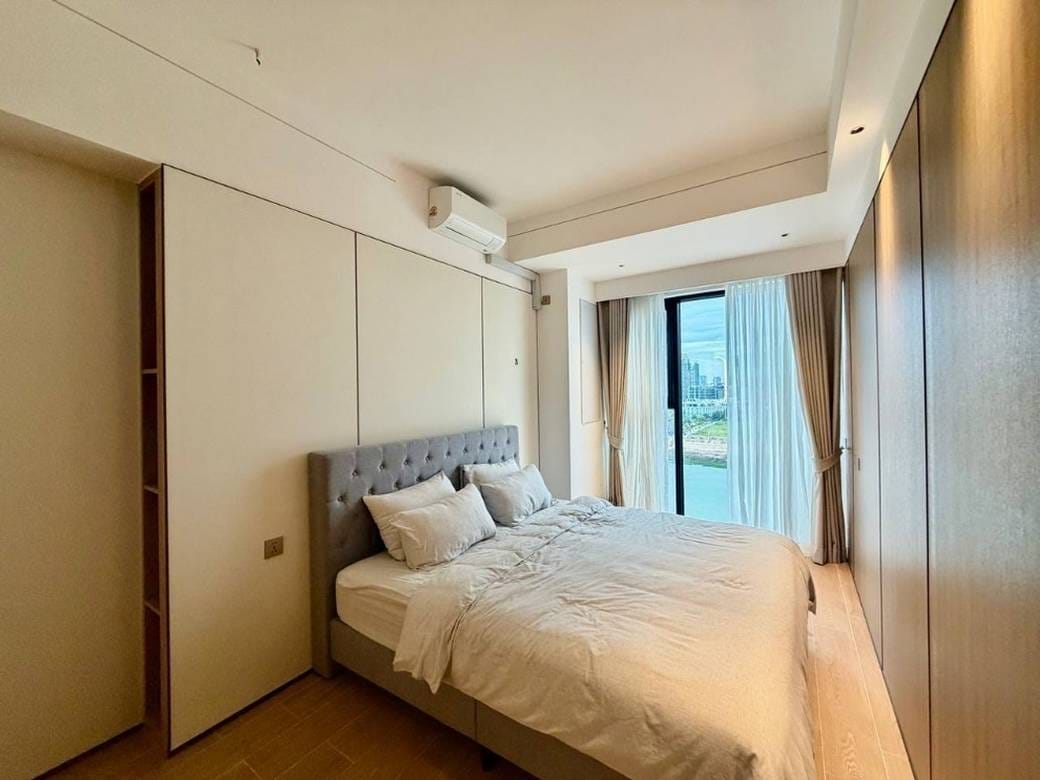 Vue Aston | $140,000 Condo
