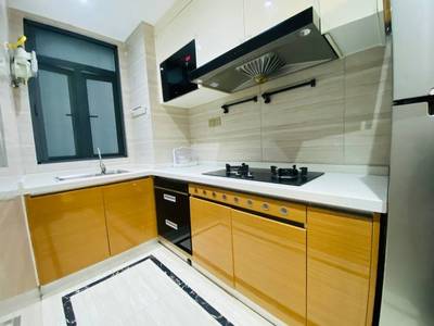 R&F CITY | Condo Na prodej with 2 Parking Space