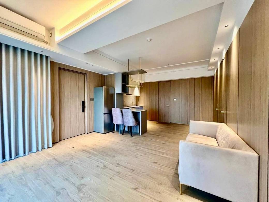 Vue Aston | Zařízeno Condo K pronájmu