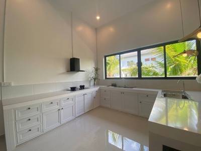 520 sqm Land Size House and lot For Sale & Rent