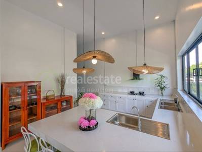 วิลล่า For Sale & Rent ขนาดที่ดิน 520 ตร.ม.