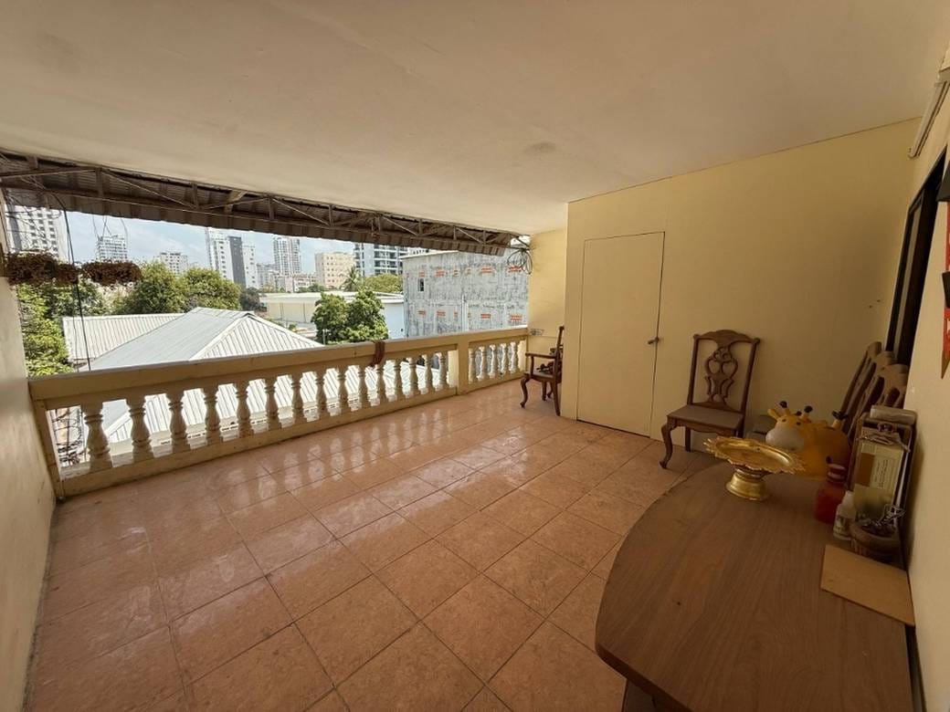 House and lot Na prodej in Tonle Bassac, Chamkarmon, Phnom Penh