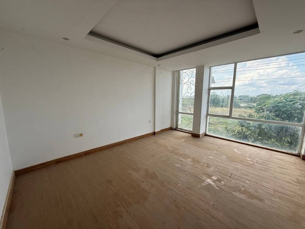 Shophouse For Sale in Bak Kaeng, Chroy Changvar, Phnom Penh