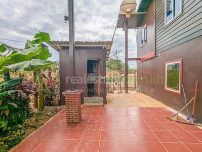House and lot For Sale in Siem Reap $180,000