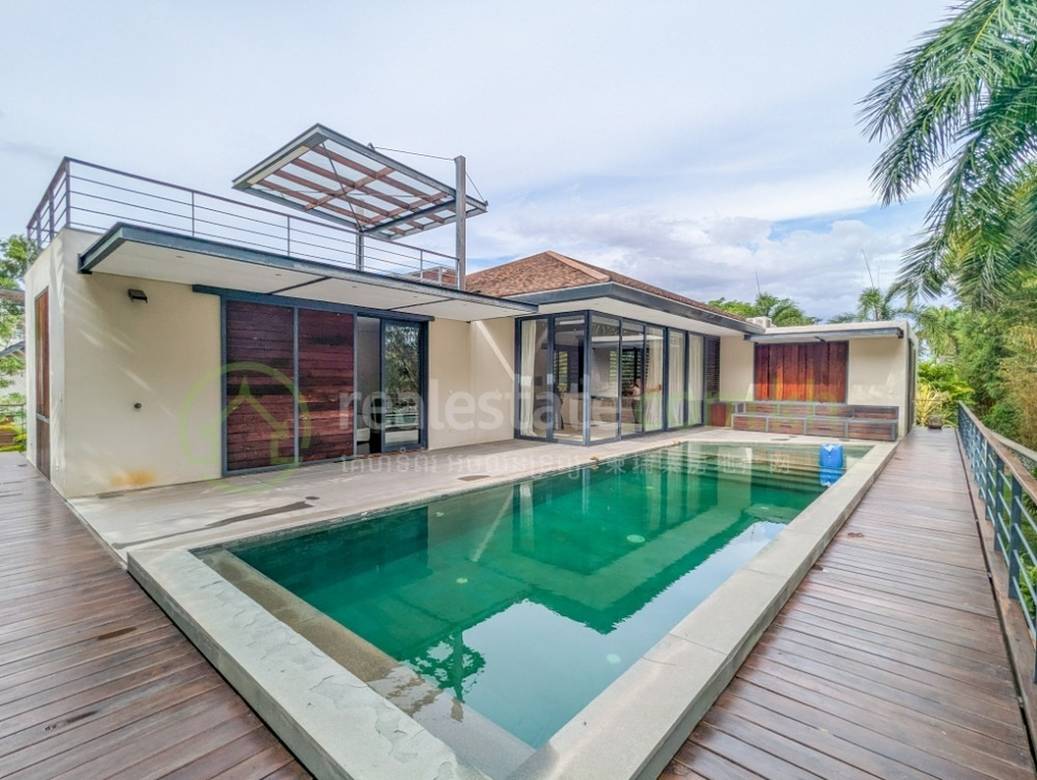 $3,000 Vila