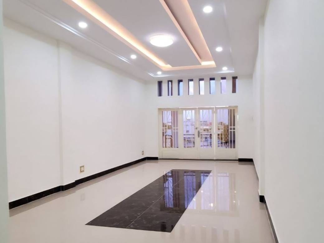 $85,000 Maison-boutique