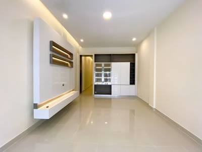 Borey Peng Huoth: The Star Platinum Eco Sunrise | $1,200 店屋