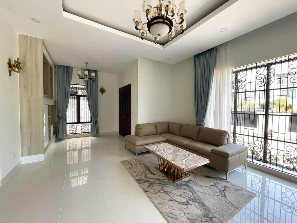 540 sqm Land Size Apartmán K pronájmu