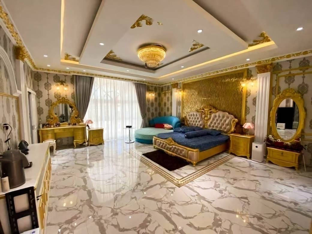 Villa For Sale & Rent à Preaek Aeng, Chbar Ampov, Phnom Penh