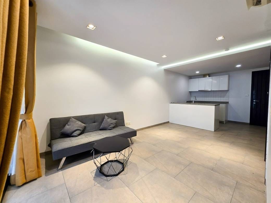 Urban Village Phase 1 | $65,000 콘도
