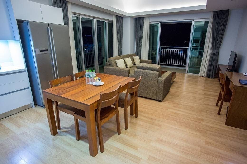 Appartement avec services À louer à Chroy Changvar $1,400