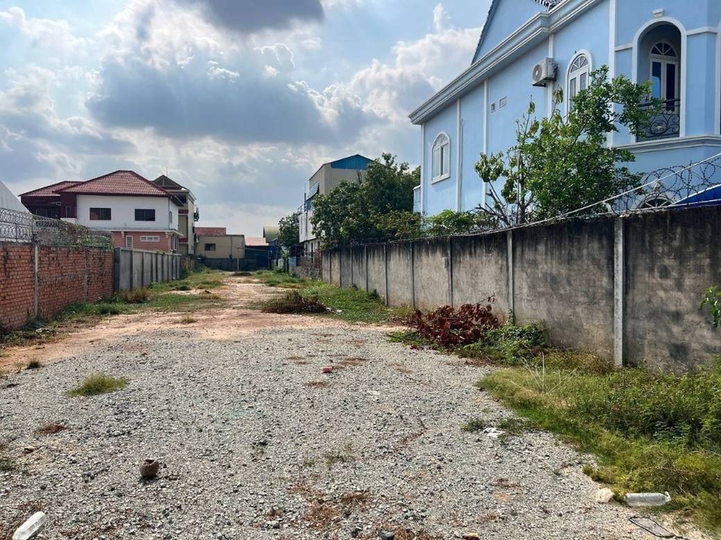 ที่ดิน For Sale & Rent ขนาดที่ดิน 1,168 ตร.ม.