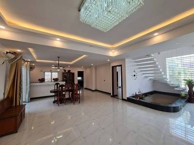 1,350平方米土地面积的House and lotFor Sale & Rent