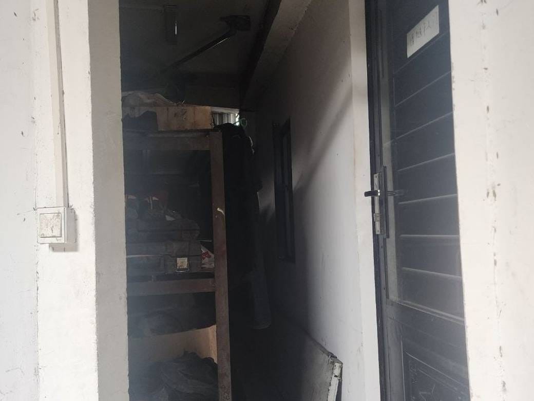 453 sqm Land Size Sklad Na prodej