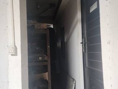 453 sqm Land Size Sklad Na prodej