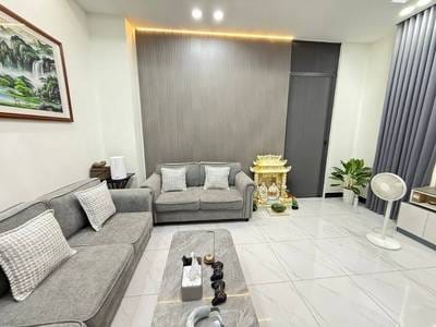 ลิงก์เฮ้าส์ For Sale & Rent ใน ภูมิธม, เกียนสวาย, กันดาล