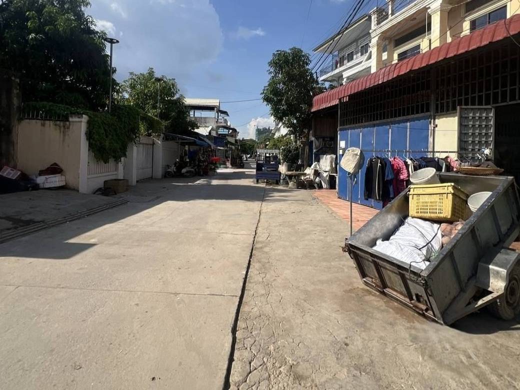 82 sqm Land Size Řadový dům Na prodej