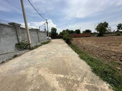 Pozemky Na prodej in Prasat Bakong $220,000