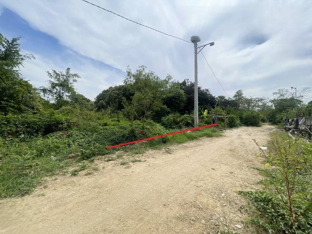 Relief À vendre à Kamboul $220,000