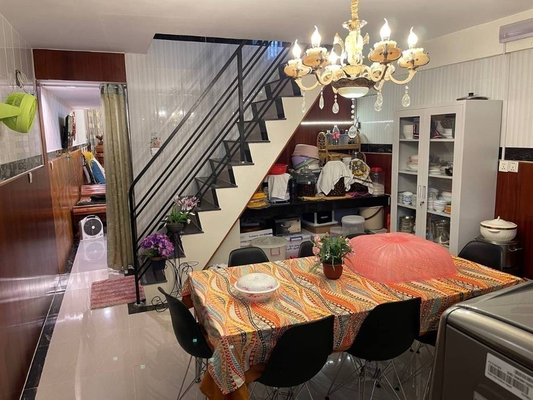 4 Bedrooms House and lot Na prodej for $135,000