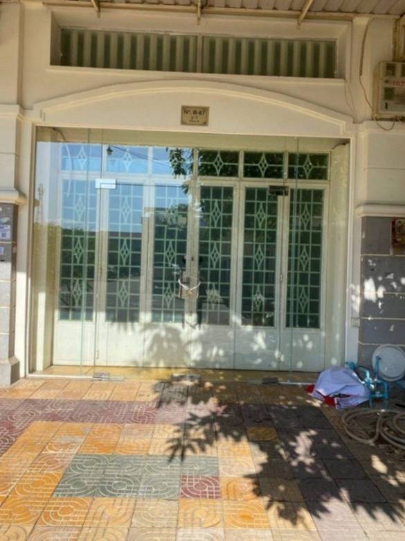 $105,000 Link House