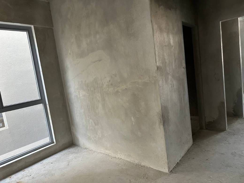 Bâtiment À louer de 270 m² de terrain