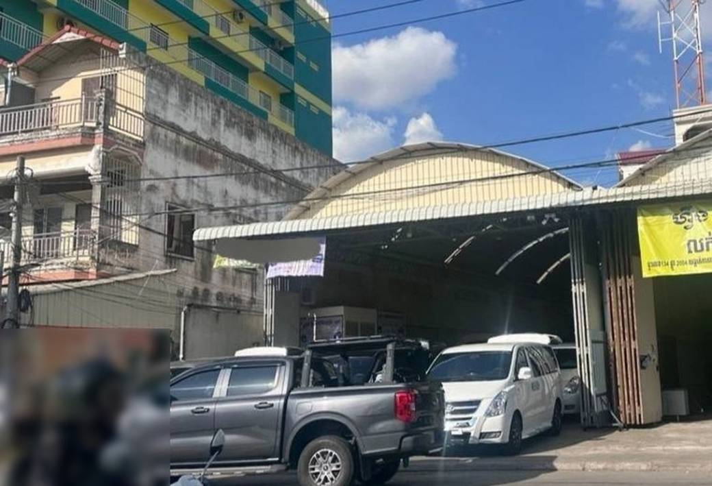 Entrepôt À vendre à Por Sen Chey $580,000