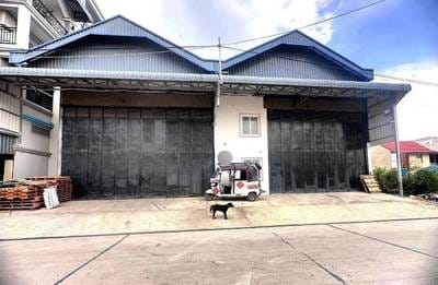 286平方米土地面积的仓库出租