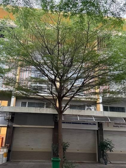 $330,000 店屋