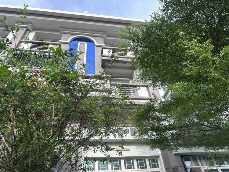 Shophouse For Rent in Chroy Changvar, Phnom Penh