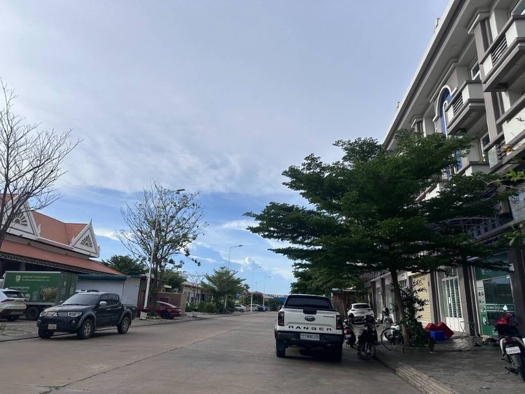 84平方米土地面积的店屋出租