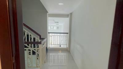 House and lot สำหรับเช่า ใน Chroy Changvar $500