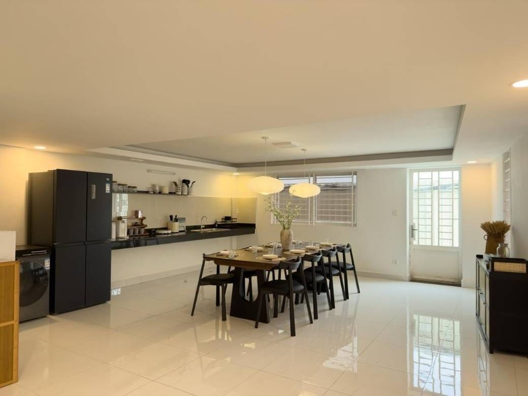 Chroy Changvar店屋出租，价格$1,400