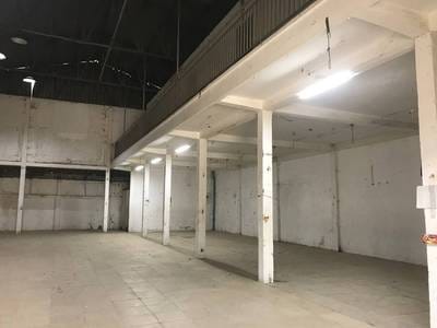 450 sqm Land Size Sklad K pronájmu