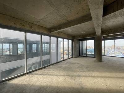 Bâtiment À vendre de 6,000 m² habitables à Chroy Changvar