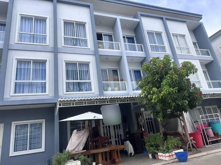 Maison À louer à Krang Thnong, Sen Sok, Phnom Penh