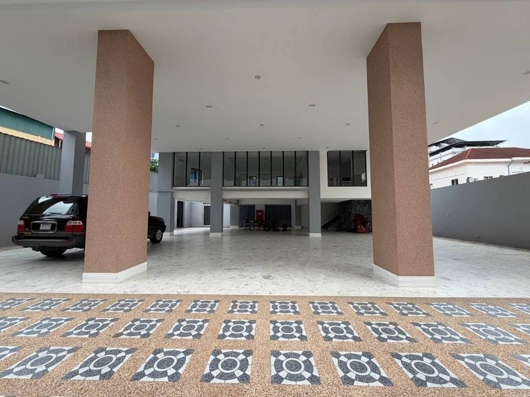 Chamkarmon建筑For Sale & Rent，价格$4,400,000