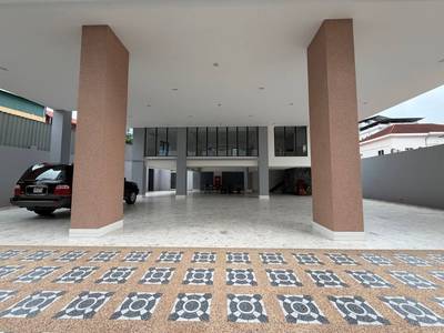 Chamkarmon建筑For Sale & Rent，价格$4,400,000
