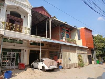แฟลตเฮ้าส์ สำหรับขาย ขนาดที่ดิน 67.2 ตร.ม.