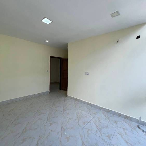 ផ្ទះជាប់គ្នា តម្លៃ $90,000