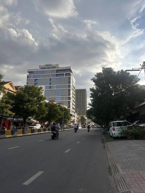 House and lot Для Продажи in Toul Kork $600,000