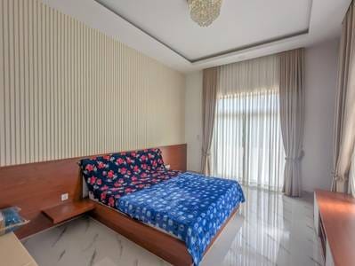 4 Bedrooms Vila K pronájmu