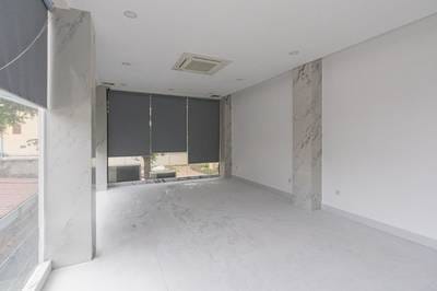 132 sqm Land Size Budova K pronájmu
